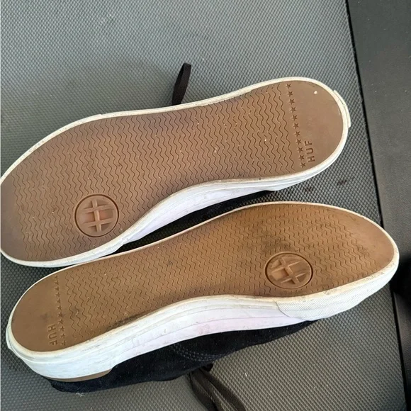 HUF Black Classic Lo Shoes Men’s Size 9 - Picture 8 of 8